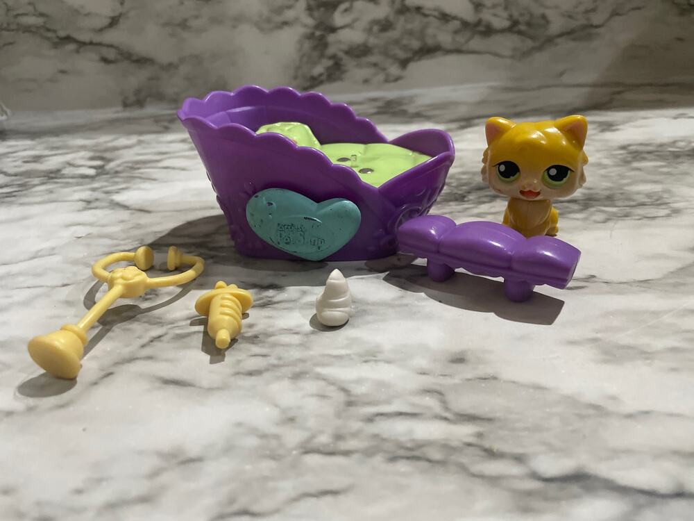 Littlest pet shop “get better” accessories
